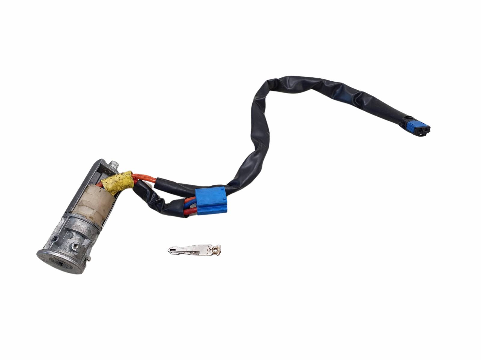 https://www.toutpour-auto.com/wp-content/uploads/A0001/auto-3/eurofrance24-1/PEUCA248-MK1029EBY.jpg