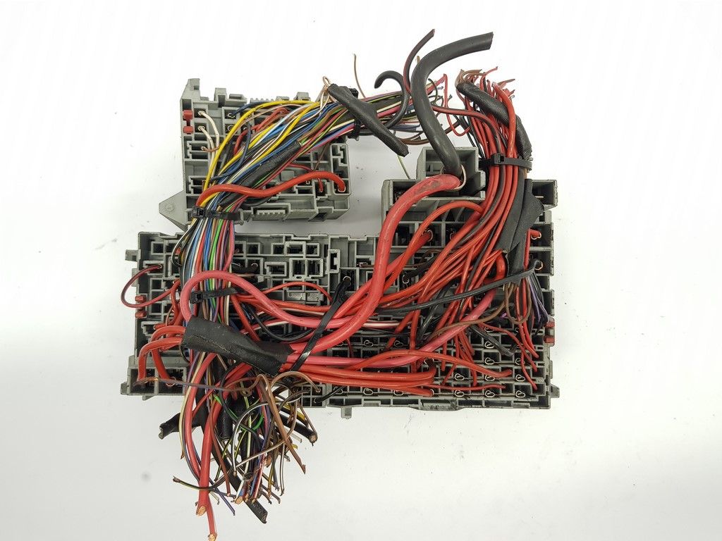 https://www.toutpour-auto.com/wp-content/uploads/A0001/auto-3/eurofrance24-1/PEUCA47-PK20208EBY.jpg