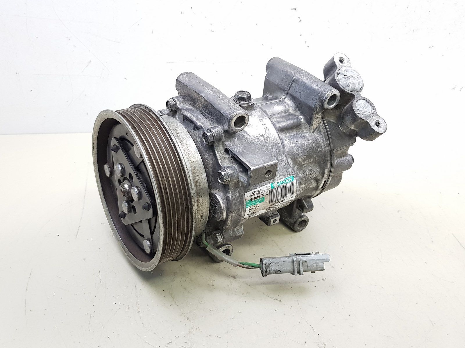 https://www.toutpour-auto.com/wp-content/uploads/A0001/auto-3/eurofrance24-2/PEUAD87-MK1014EBY.jpg