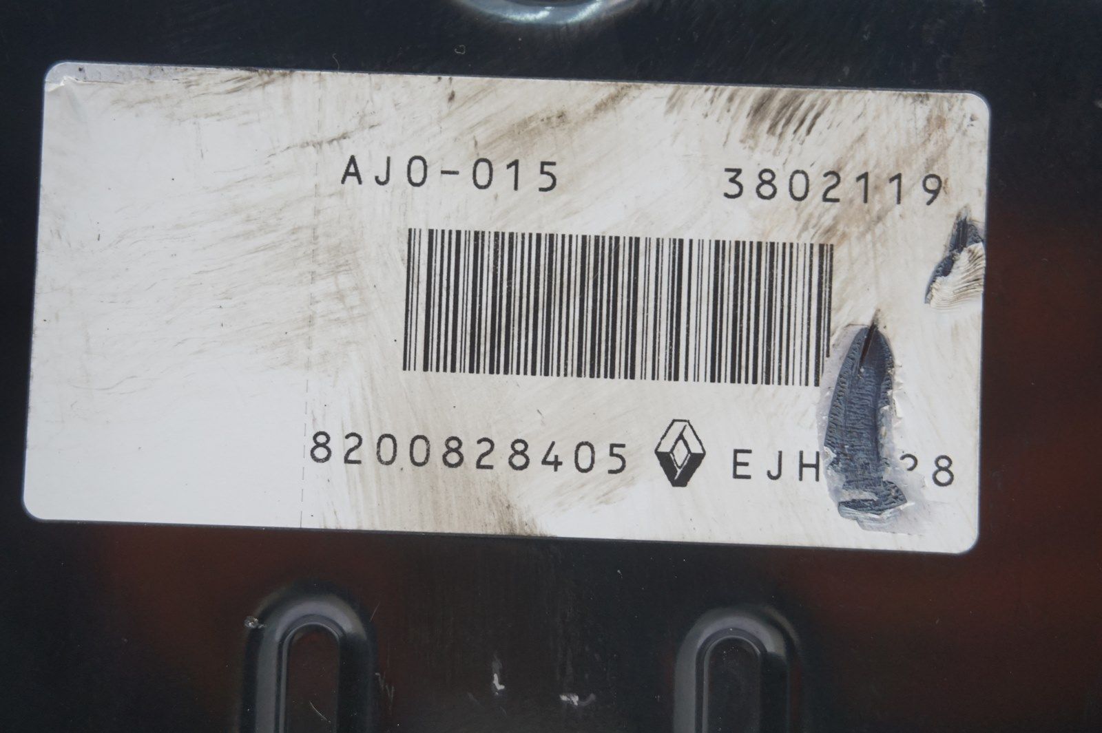 https://www.toutpour-auto.com/wp-content/uploads/A0001/auto-3/eurofrance24-2/PEUCA81-JJ1003EBY.jpg