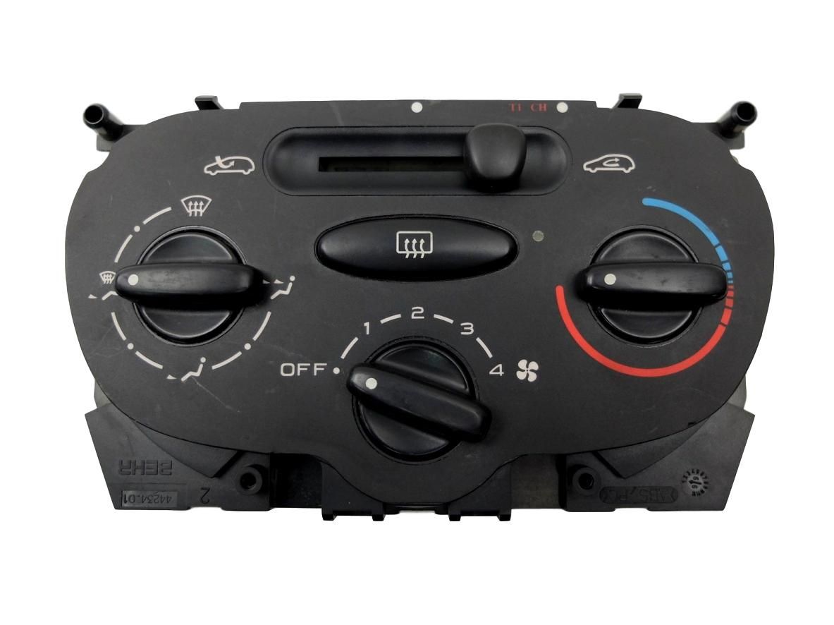 https://www.toutpour-auto.com/wp-content/uploads/A0001/auto-3/eurofrance24-2/PEUjj10480eby.jpg