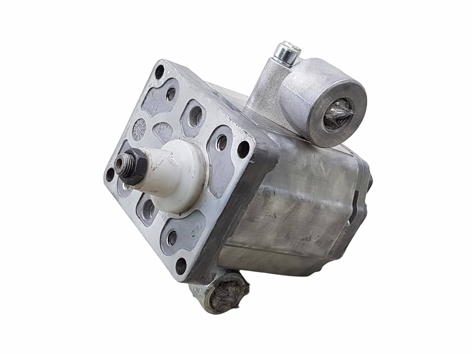 https://www.toutpour-auto.com/wp-content/uploads/A0001/auto-3/eurofrance24-3/PEUCA229-JJ1000EBY.jpg